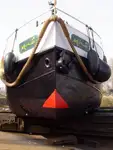 Kapal pelayaran untuk dijual
