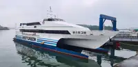 Katamaran untuk jualan
