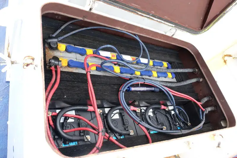 Kapal tunda untuk dijual
