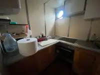 Kapal kerja untuk dijual