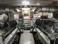 Kapal rondaan untuk dijual