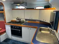Kapal penyelidik untuk dijual