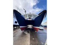 Kapal tinjauan untuk dijual