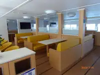 Kapal feri untuk dijual