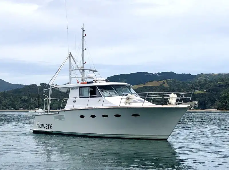 Kapal penyelidik untuk dijual