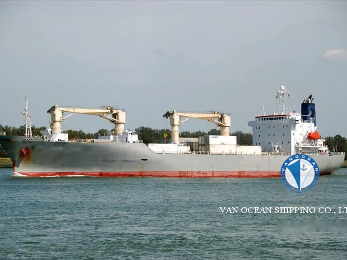 Kapal peti sejuk untuk dijual