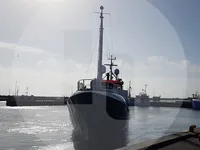Kapal memancing untuk dijual