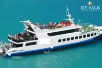 Kapal feri untuk jualan