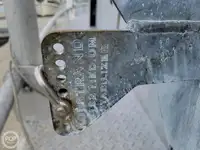 Kapal penyelamat untuk dijual
