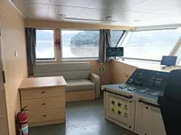 Kapal layar untuk dijual