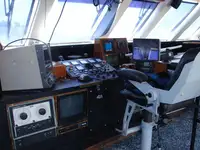 Kapal penyelidik untuk dijual