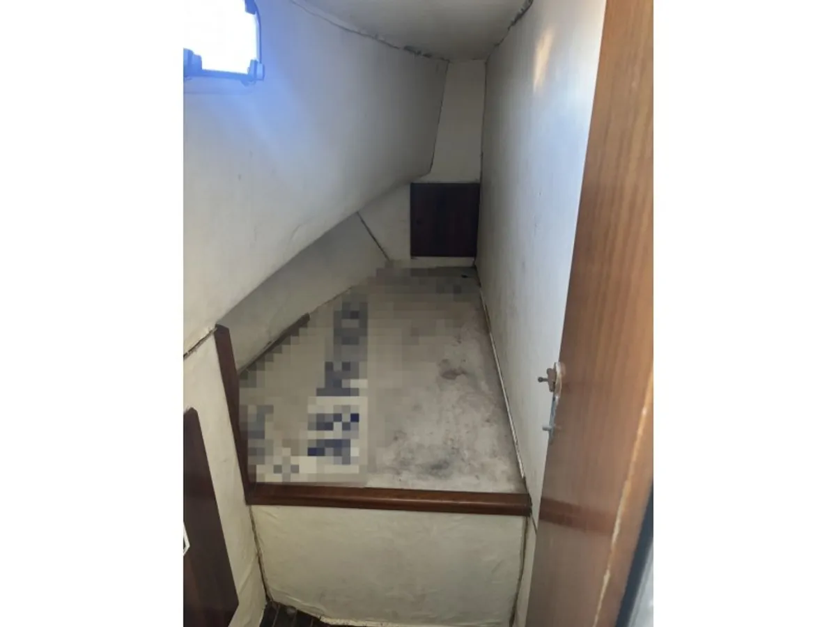 Kapal kerja untuk dijual