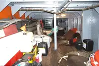 Kapal kren untuk dijual