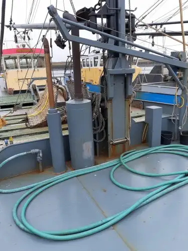 Kapal pukat untuk dijual