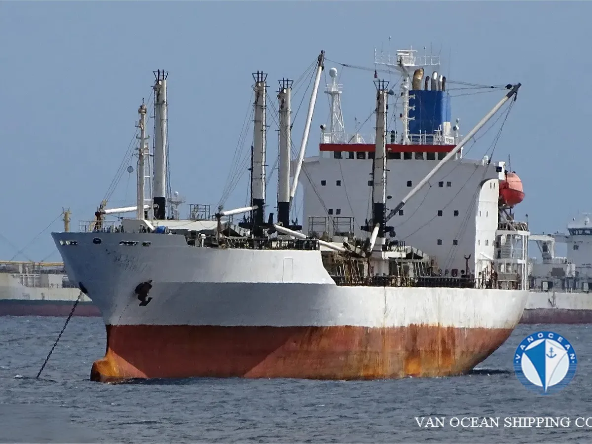 Kapal peti sejuk untuk dijual