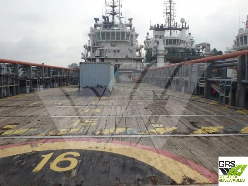 Kapal bekalan untuk dijual