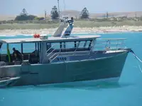 Kapal kerja untuk dijual
