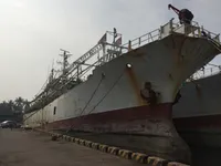 Kapal pencari sotong untuk dijual