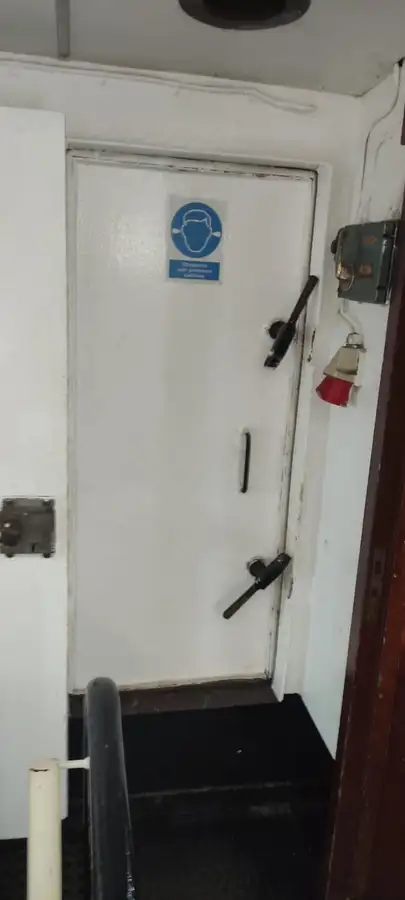 Kapal tunda untuk dijual