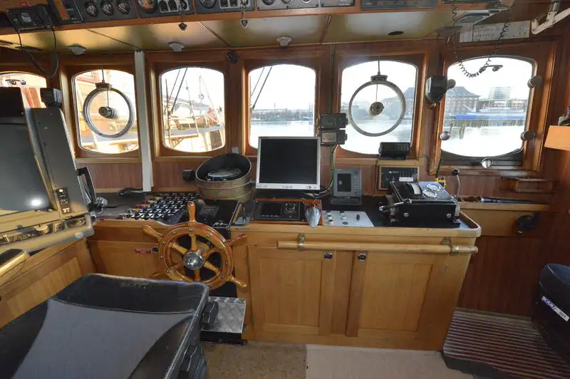 Kapal tunda untuk dijual
