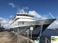Kapal pelayaran untuk dijual