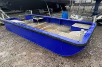 Kapal feri untuk dijual