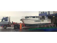 Kapal tinjauan untuk dijual