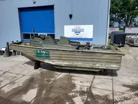 Kapal kerja untuk dijual