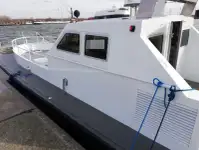 Kapal rondaan untuk dijual
