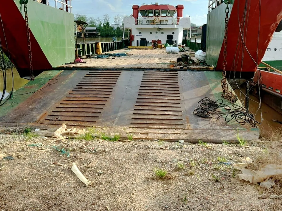 Kapal pendaratan, tangki untuk dijual