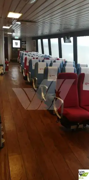 Kapal pelayaran untuk dijual