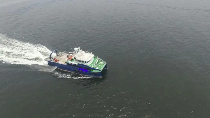 Kapal tinjauan untuk dijual