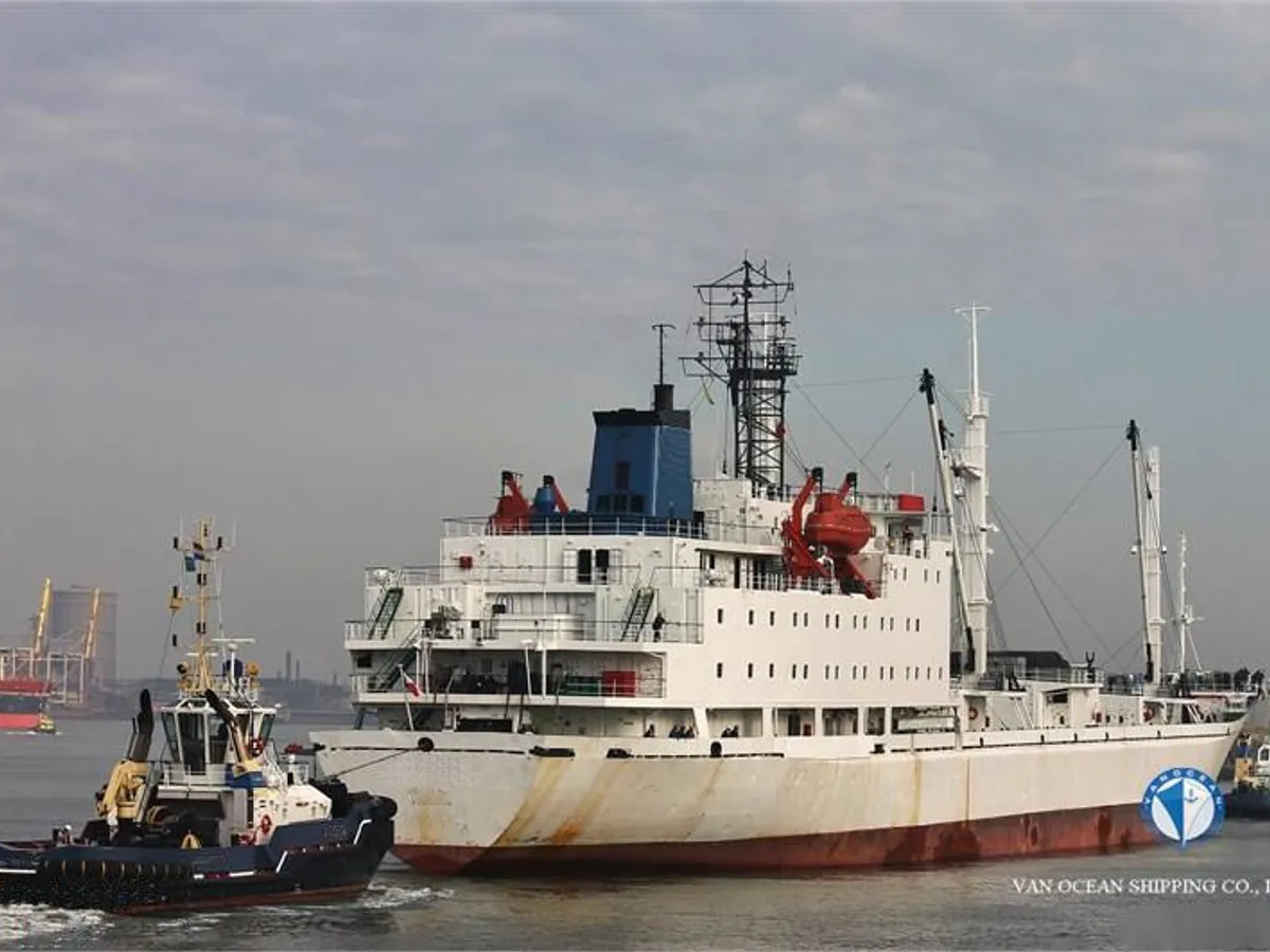 Kapal peti sejuk untuk dijual
