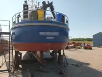 Kapal tinjauan untuk dijual
