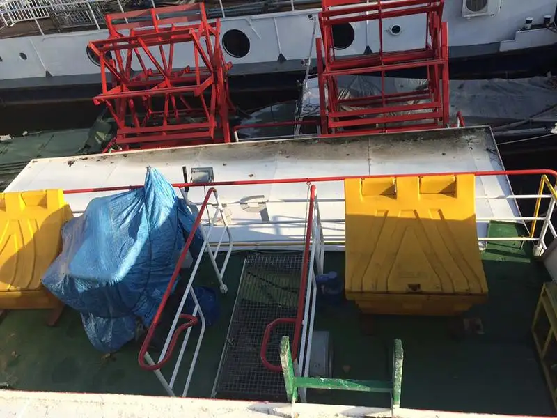 Kapal kontena untuk dijual