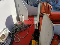 Kapal feri untuk dijual