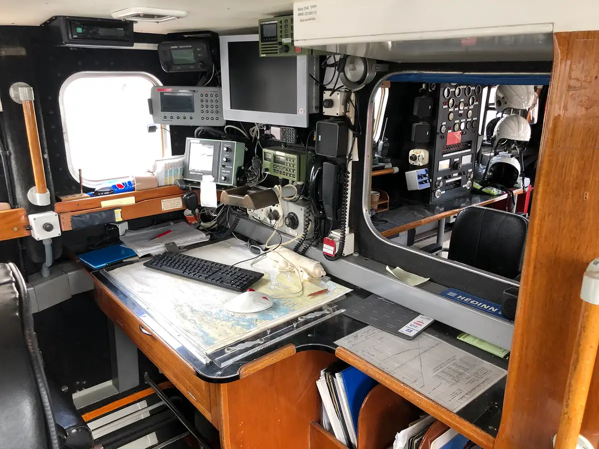 Kapal penyelamat untuk dijual