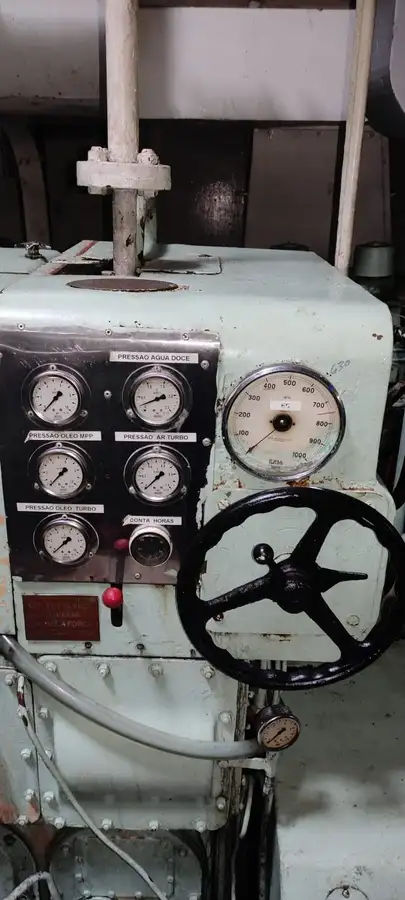 Kapal tunda untuk dijual