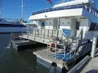 Kapal layar untuk dijual