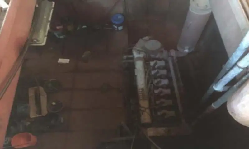 Tongkang untuk dijual