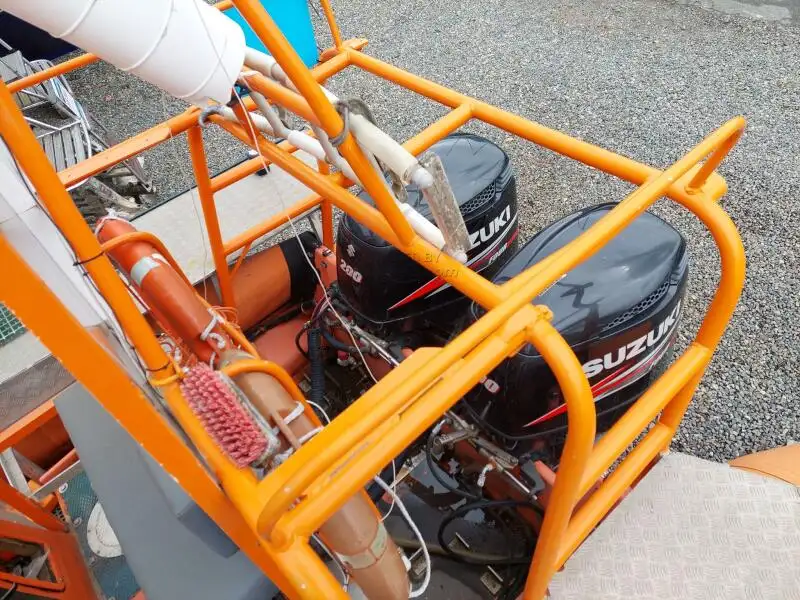 Kapal getah kaku untuk dijual