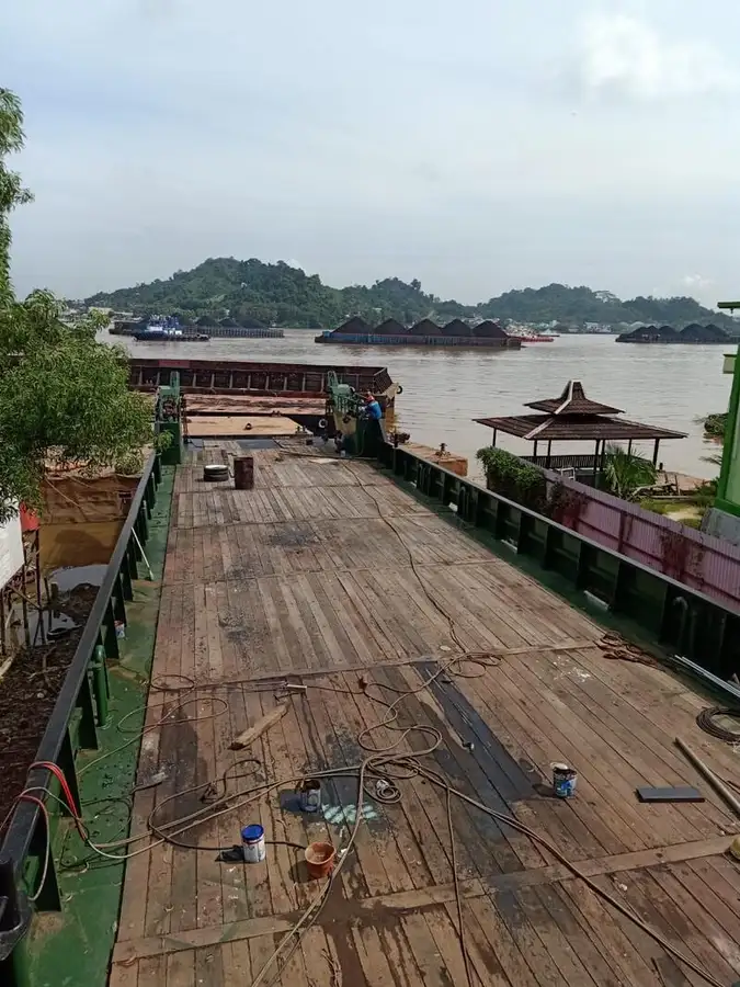 Kapal pendaratan, tangki untuk dijual