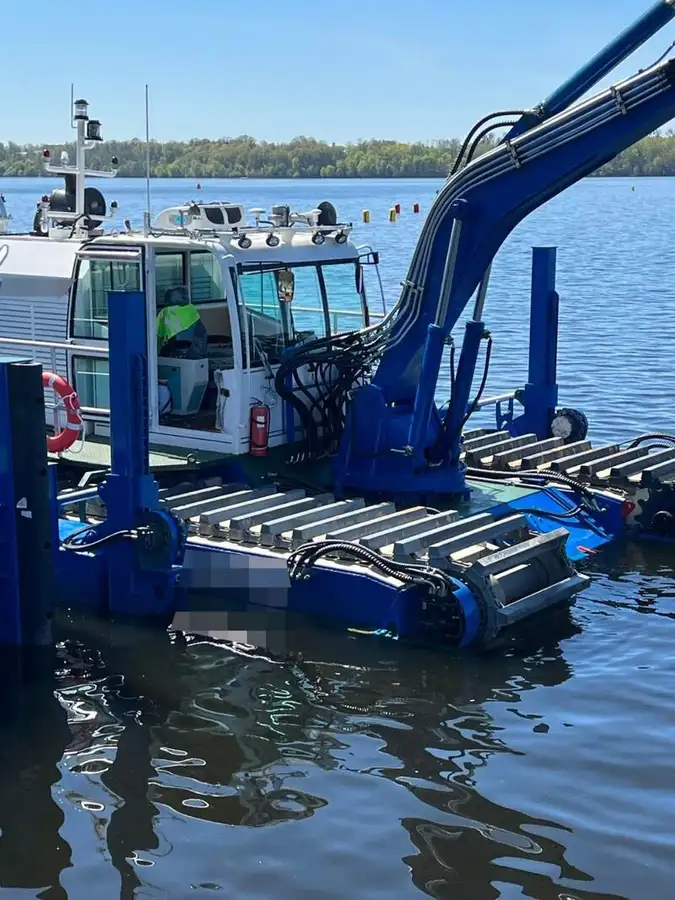Kapal pengorek untuk dijual