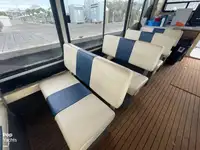 Kapal pelayaran untuk dijual