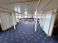 Kapal pelayaran untuk dijual