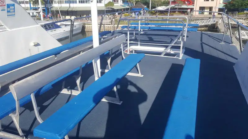 Kapal layar untuk dijual
