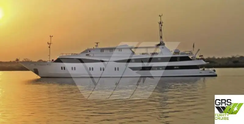 Kapal pelayaran untuk dijual