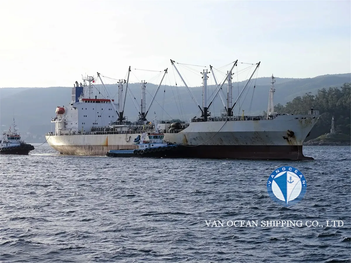 Kapal peti sejuk untuk dijual