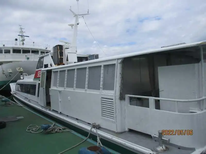Kapal penumpang untuk dijual