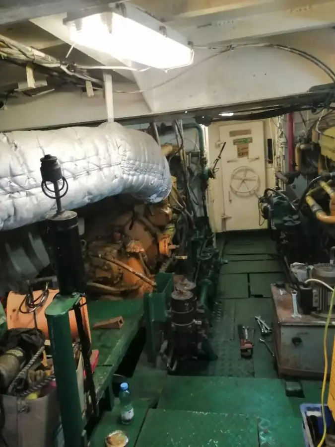 Kapal tunda untuk dijual